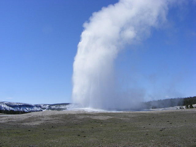 Old Faithful - Yellowstone NP